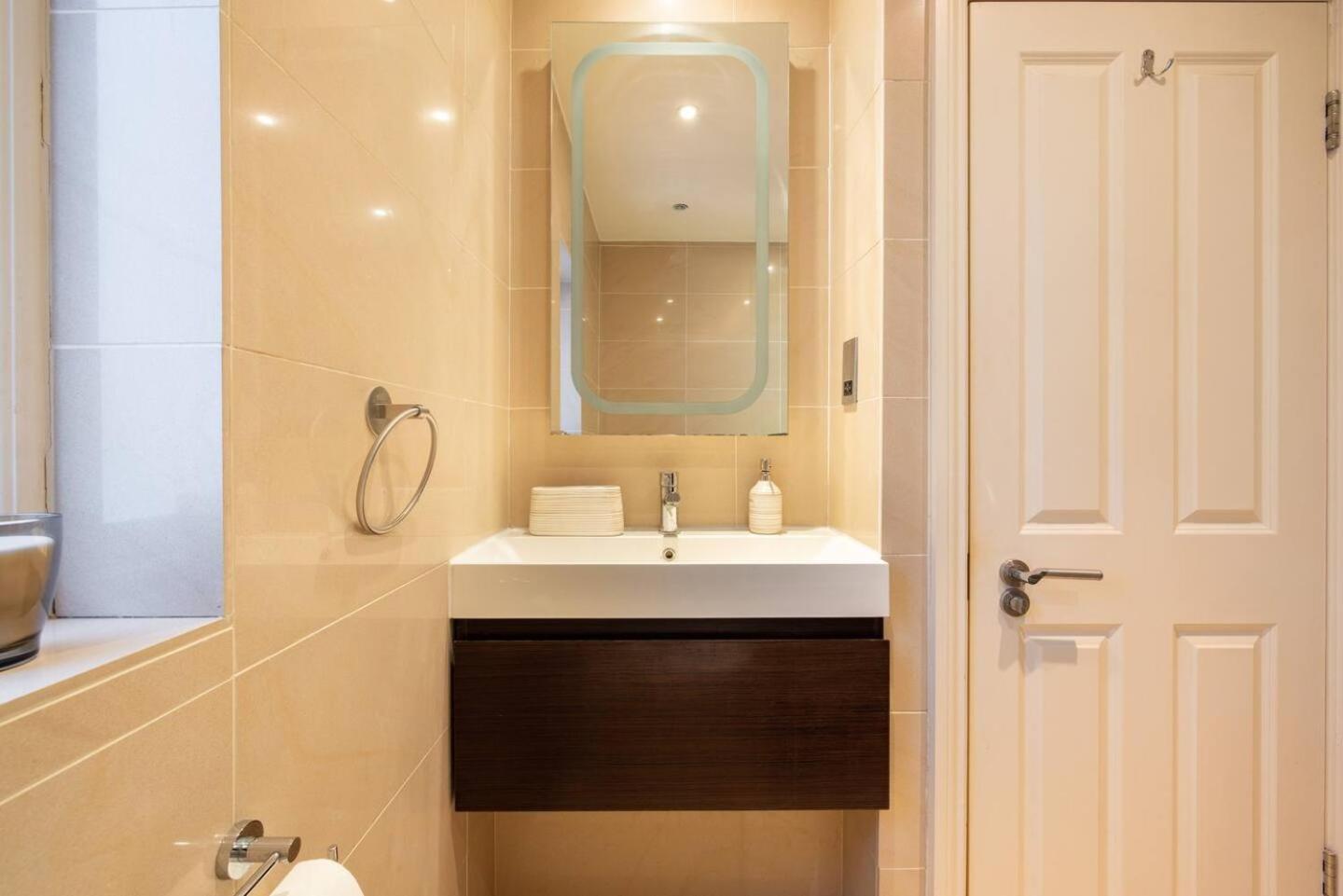 Niru Experience Huge Private Terrace Apartment London Luaran gambar